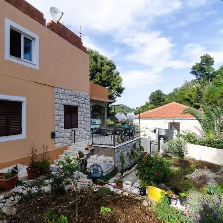 Vinko アパート *