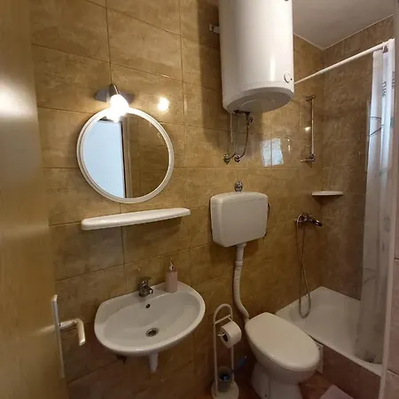 アパート Vinko *